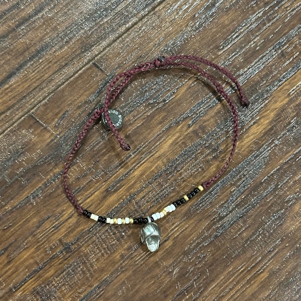 Pura Vida Women's Maroon, Beaded & Silver Skull Charm Adjustable Bracelet - Picture 2 of 5